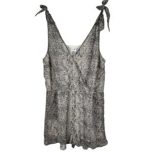 VENUS Animal Print Romper Size 16 V-Neck button Closure Tie Straps Elastic Waist
